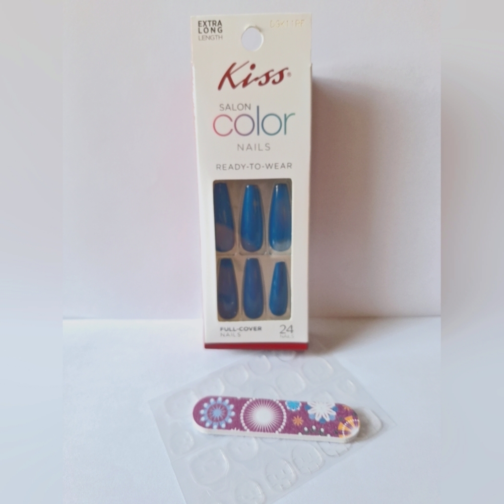 Kiss Press On Nails Long Coffin Deep Blue 24 Nails